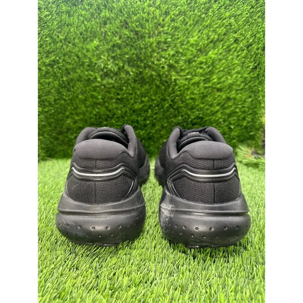Brooks sessions sneaker